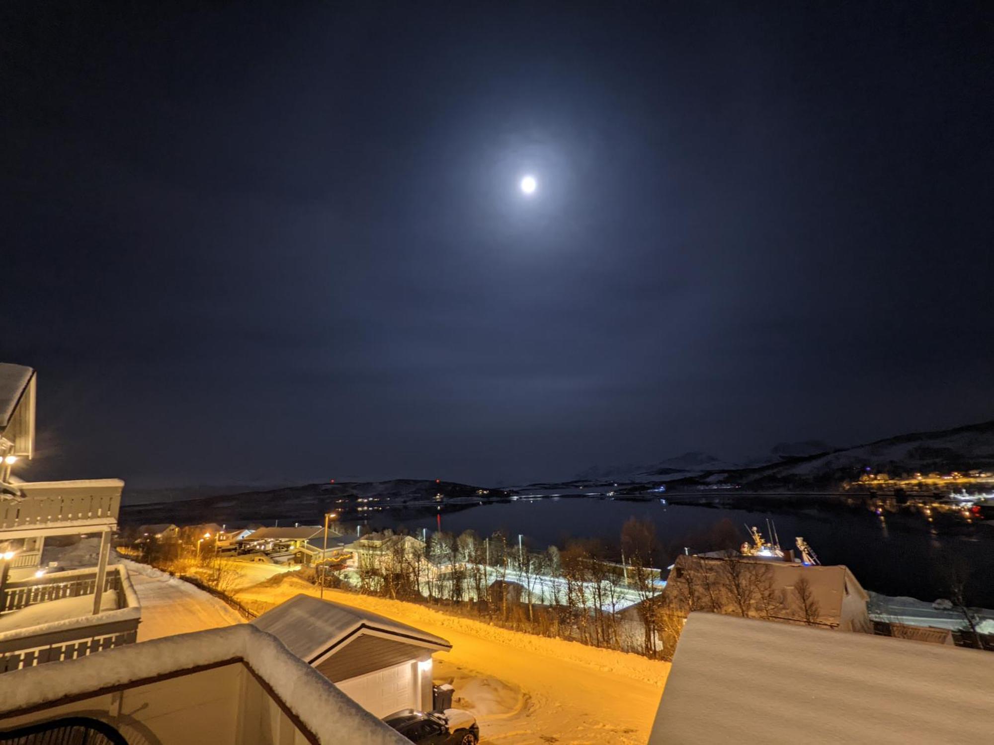 Loftsleilighet,havutsikt,balkong,gratis Parkering * Tromsø
